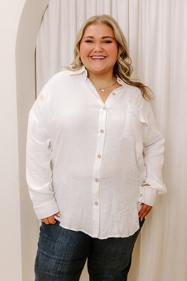 Coastal Cruise Button Up Curves Image - 4