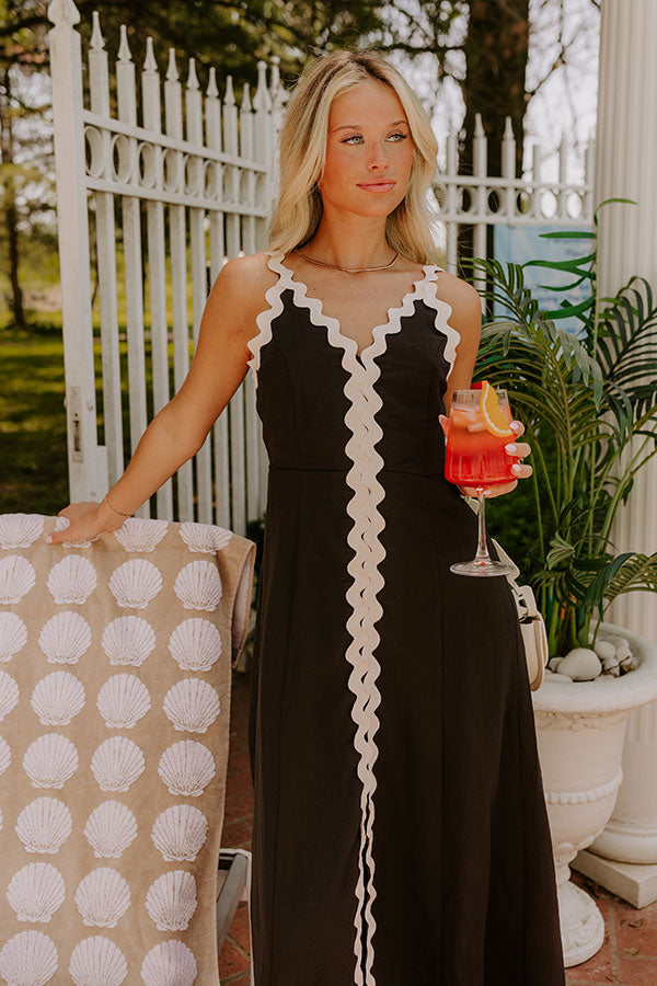 Cosmopolitan Chic Midi Dress Image 2