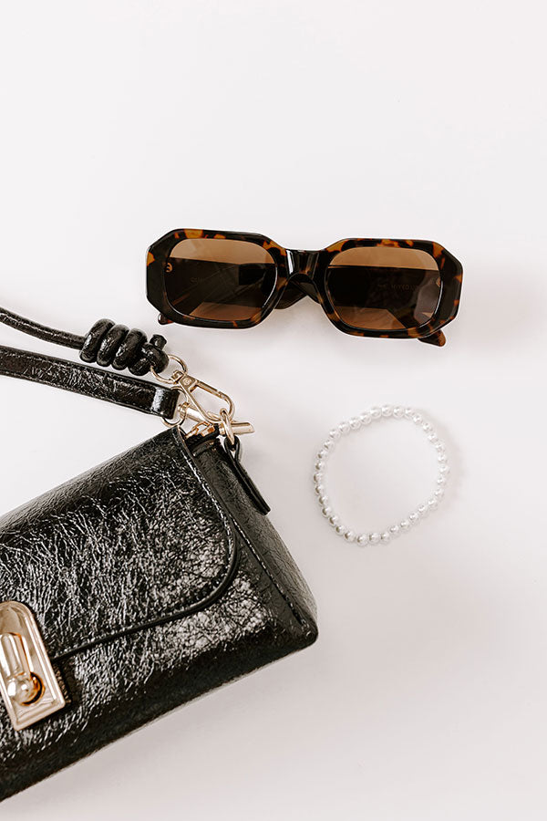 Quay Hyped Up Sunnies in Tortoiseshell Image 1