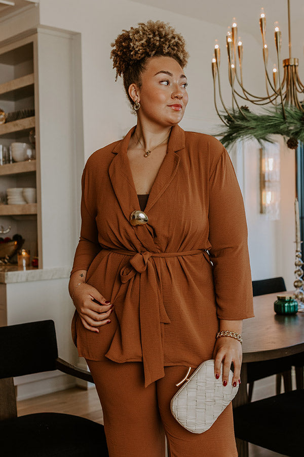 First Class Plans Belted Lightweight Jacket in Camel Curves Image - 5