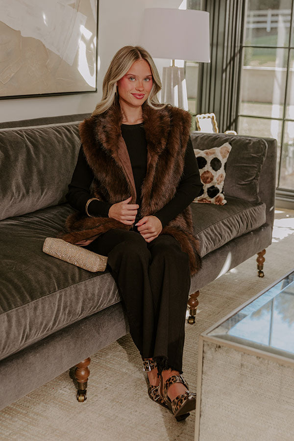 Midnight In France Faux Fur Vest in Chestnut Image - 2