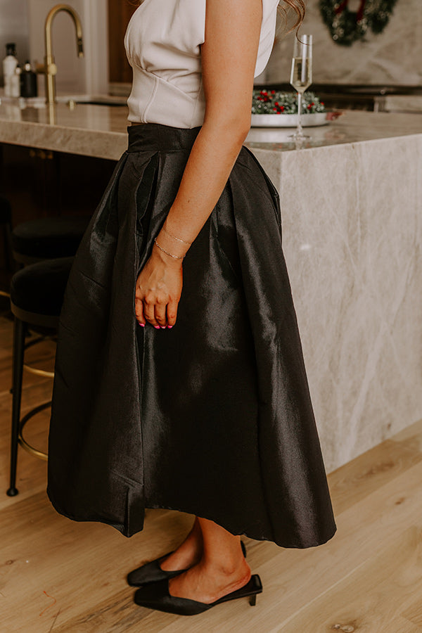 The Belle High Waist Midi Skirt in Black Image - 4