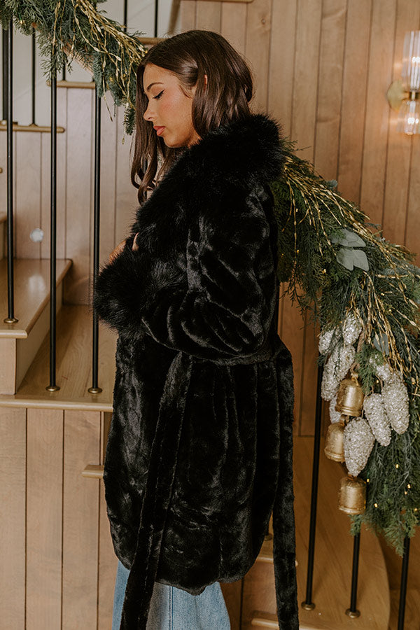 London Afternoon Plush Faux Fur Coat in Black Image - 5