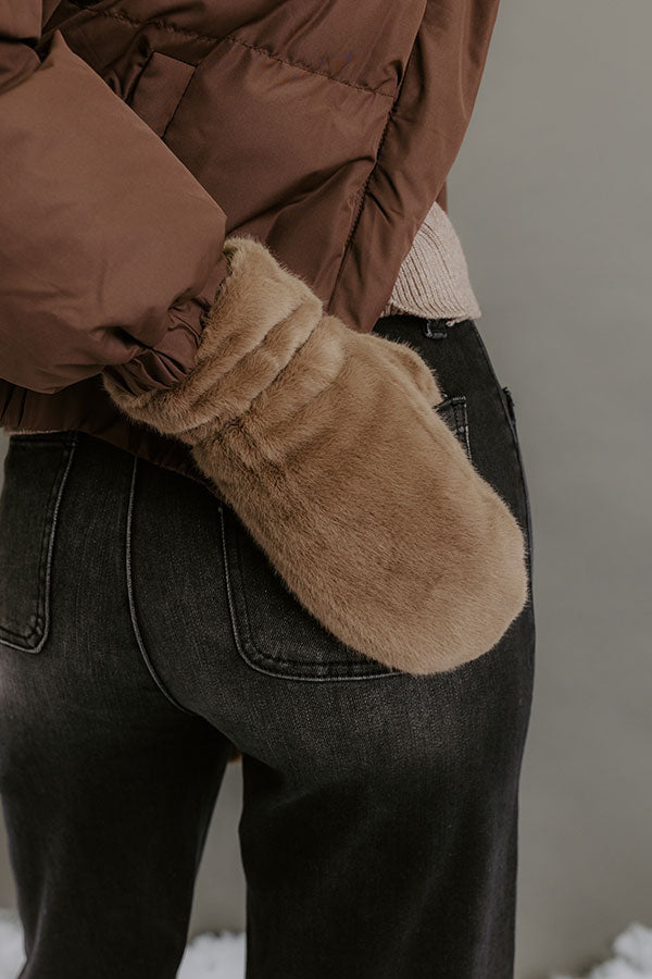 Cozy Feels Faux Fur Mittens in Taupe Image - 2