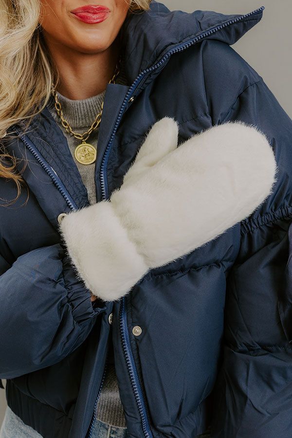 Cozy Feels Faux Fur Mittens in Ivory Image - 2